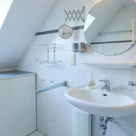 Neptun 10, 4 * Cuxhaven